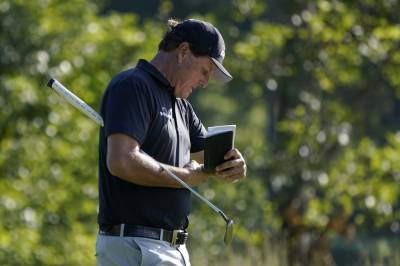 Phil Mickelson - Mickelson eliminated from FedEx Cup, now to try Champions - clickorlando.com - state Massachusets - state Missouri - city Chicago - county Norton