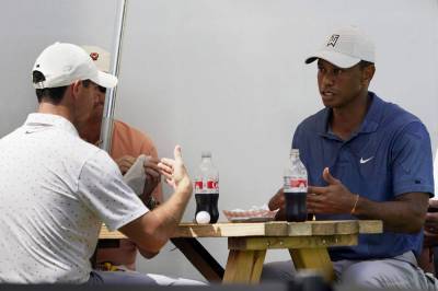 Rory Macilroy - Just like us: Tiger and Rory play 18 and then grab a burger - clickorlando.com - state Massachusets - county Norton