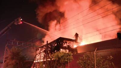 6-alarm fire rages in Nicetown-Tioga commercial building - fox29.com