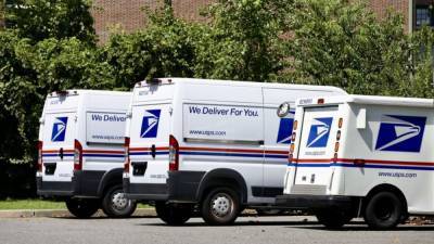 Louis Dejoy - Internal USPS documents show service standards dropped ‘across the board’ starting in July, House panel says - fox29.com - Usa