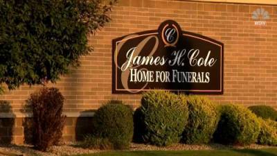Michigan woman declared dead found to be alive by funeral home employees - globalnews.ca - state Michigan