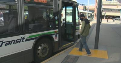 Masks now mandatory on BC Transit buses - globalnews.ca