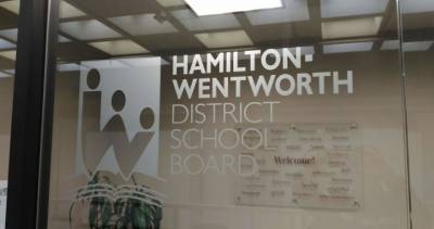 Hamilton public school board reduces class sizes, staggers start for fall return - globalnews.ca - county Hamilton