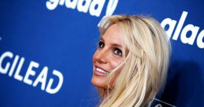 Britney Spears started collecting crystals during pandemic - wonderwall.com