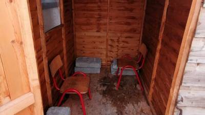 Anger as shed to be used as school Covid-19 isolation room - rte.ie