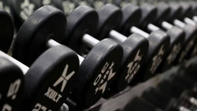 Weights and dumbbells are latest coronavirus-fueled shortage: Here's what to use instead - fox29.com - New York
