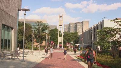 Temple University students adjust to new normal as fall semester begins - fox29.com