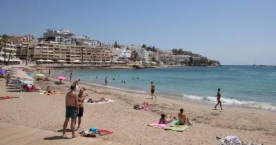 Hopes for air bridges between UK and Majorca and Ibiza as coronavirus cases drop - mirror.co.uk - Spain - Britain
