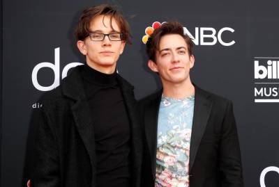 Kevin Machale - ‘Glee’ Star Kevin McHale Thought Boyfriend Brian McKenzie Had COVID-19 But He’d Actually Given Him Food Poisoning - etcanada.com - county Mckenzie