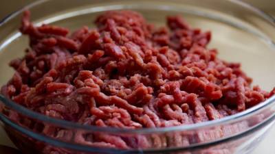 Ground beef recall affects 38,000 pounds of meat imported from Canada - fox29.com - Canada