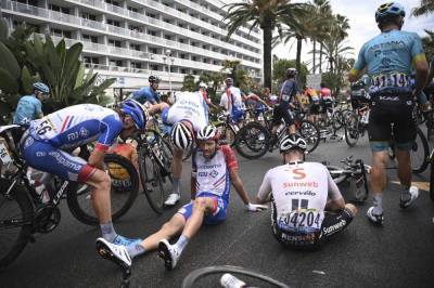 Already missing riders, Tour de France tackles tough Stage 2 - clickorlando.com - France - Belgium