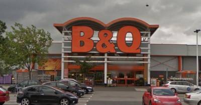 B&Q store closes for 'deep clean' after staff member tests positive for coronavirus - manchestereveningnews.co.uk - city Manchester