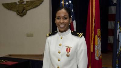 Earning her wings: US Navy officially welcomes first Black female Tactical Aircraft pilot - fox29.com - Usa - state Texas