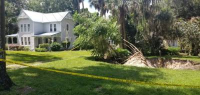 Sinkhole may force DeLeon Springs couple out of home - clickorlando.com - state Florida - county Volusia