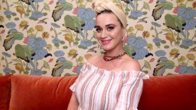 Katy Perry - Orlando Bloom - Katy Perry Opens Up About Being Pregnant During a Pandemic - glamour.com - Usa