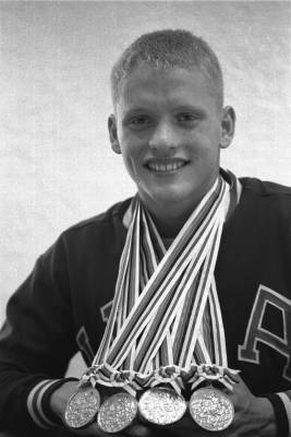 Summer Games - AP Was There: Don Schollander wins 4 gold medals in swimming - clickorlando.com - Usa - Britain - city Tokyo - Canada