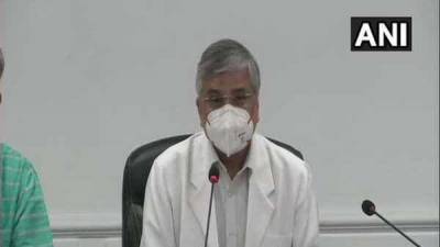 Randeep Guleria - Covid-19: No benefit of plasma therapy in reducing mortality risk, says AIIMS - livemint.com - city New Delhi