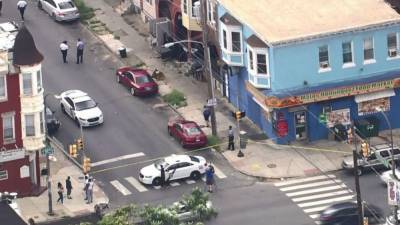 Police: 2 men wounded in West Philadelphia shooting - fox29.com