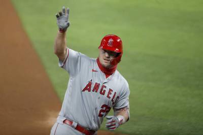Trout homers again on birthday, but Angels fall to Rangers - clickorlando.com - Los Angeles - state Texas - county Arlington