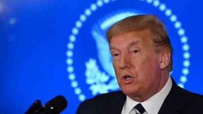 Trump to sign coronavirus relief executive orders Saturday to help unemployed Americans, renters - fox29.com - Usa