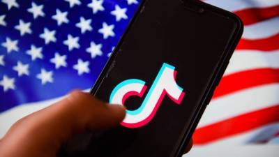 Mike Pompeo - Report: TikTok plans to sue Trump administration over executive order, claiming it is unconstitutional - fox29.com - Usa - state California