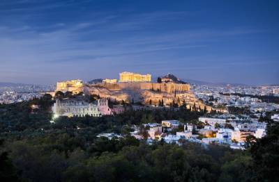 Athens protects vulnerable communities during COVID-19 - who.int - Greece - city Athens