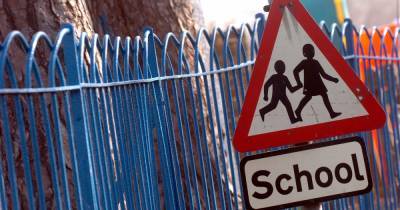 Two schoolchildren in West Dunbartonshire have tested positive for Covid-19 - dailyrecord.co.uk