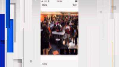 Photo shows students crowded at Florida high school - clickorlando.com - state Florida - county Volusia