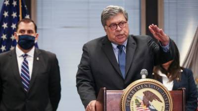 William Barr - Chicago murder rate cut 'roughly in half' since before Operation Legend: AG Barr - fox29.com - city Chicago - city Windy