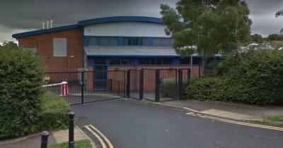 Primary school pupils self-isolating after staff member tests positive for coronavirus - manchestereveningnews.co.uk - city Manchester