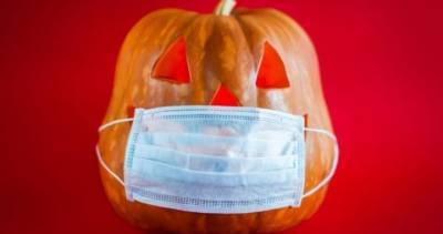 Time to start thinking about new ways to celebrate Halloween, Winnipeg epidemiologist says - globalnews.ca