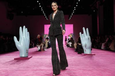NY Fashion Week 2020: Pared down, and virtually all virtual - clickorlando.com - New York - city New York