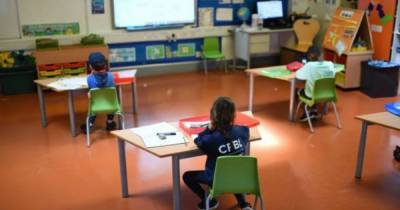 Covid cases now confirmed at 68 Greater Manchester schools as parents say they're being kept in the dark - manchestereveningnews.co.uk - city Manchester