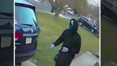 Police looking for man accused of unlawful entry into 1,000 cars in Bucks County, parts of NJ - fox29.com - state Pennsylvania - state New Jersey - county Bucks