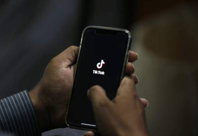 Q&A: What does a deal between TikTok and Oracle mean? - clickorlando.com - Usa - Hong Kong