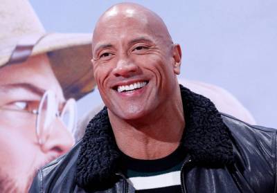 Dwayne Johnson - Dwayne Johnson Is Heading Back To The Set Of Netflix Movie ‘Red Notice’ After Recovering From COVID-19 - etcanada.com