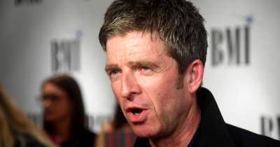 Noel Gallagher - Noel Gallagher sparks outrage as he refuses to wear 'p*******' coronavirus mask - mirror.co.uk - Britain