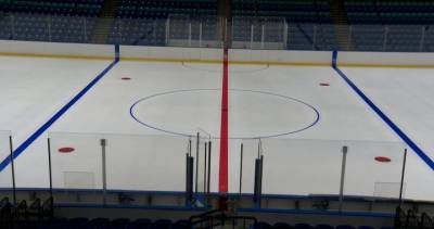 Scott Ford - 4 hockey teams move after Saskatoon rink turned into coronavirus field hospital - globalnews.ca