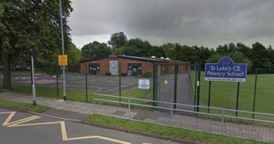 Second Greater Manchester school fully closes amid Covid-19 outbreak - manchestereveningnews.co.uk - city Manchester