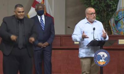 Jerry Demings - Raul Pino - Orange County leaders not comfortable with people celebrating Halloween the traditional way - clickorlando.com - state Florida - county Orange