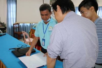 Working with community to detect and report suspected COVID-19 cases in Lao People’s Democratic Republic - who.int - Laos - city Vientiane
