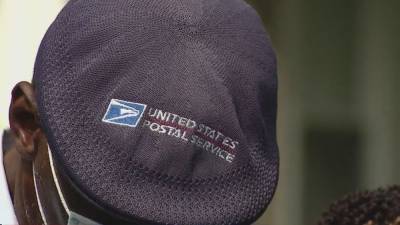 Postal workers say they'll face rain, sleet and COVID-19, but they're 'not doing bullets' - fox29.com - city Chicago - county Ellis