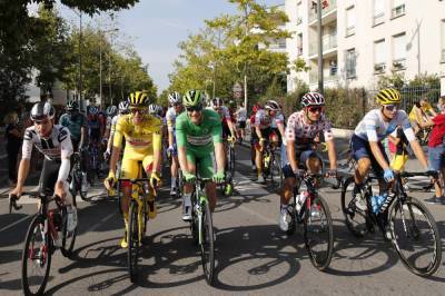 Tadej Pogacar - Pogacar rides to victory at COVID-defying Tour de France - clickorlando.com - France - Slovenia