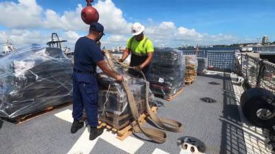 Coast Guard unloads several tons of seized cocaine and marijuana in Fort Lauderdale - fox29.com - state Florida - county Lauderdale - city Fort Lauderdale, state Florida