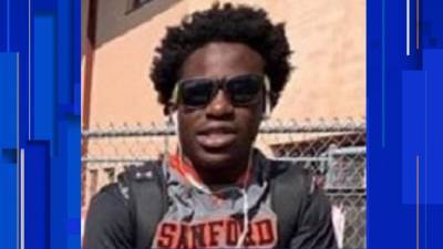Seminole High School student dies after car hydroplanes, strikes power pole - clickorlando.com - state Florida - state Oregon - Jordan - city Sanford, state Florida