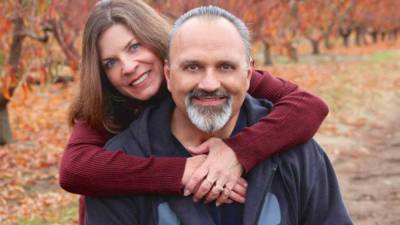 Pastor who prayed against mask mandate lands in ICU for COVID-19, still believes in personal choice - fox29.com - Los Angeles - state Idaho