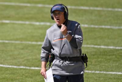 Kyle Shanahan - Pete Carroll - Vic Fangio - AP source: NFL fines 3 coaches, clubs for unmasked coaches - clickorlando.com - San Francisco - city Seattle