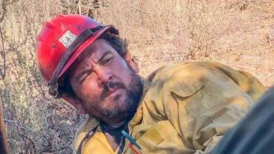 Charlie Morton - Firefighter who died while battling wildfire started by gender reveal party identified as crew boss - fox29.com - Los Angeles - state California - county Forest - county El Dorado - county San Bernardino