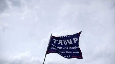 Donald Trump - Florida man, 67, hit girl in face with flagpole in spat over Trump, deputies say - clickorlando.com - state Florida - county Orange - county Park - county Clay