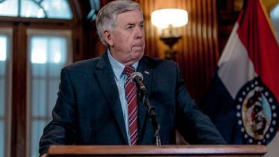 Mike Parson - Missouri governor and wife test positive for COVID-19 - fox29.com - state Missouri - county St. Louis - city Jefferson City, state Missouri